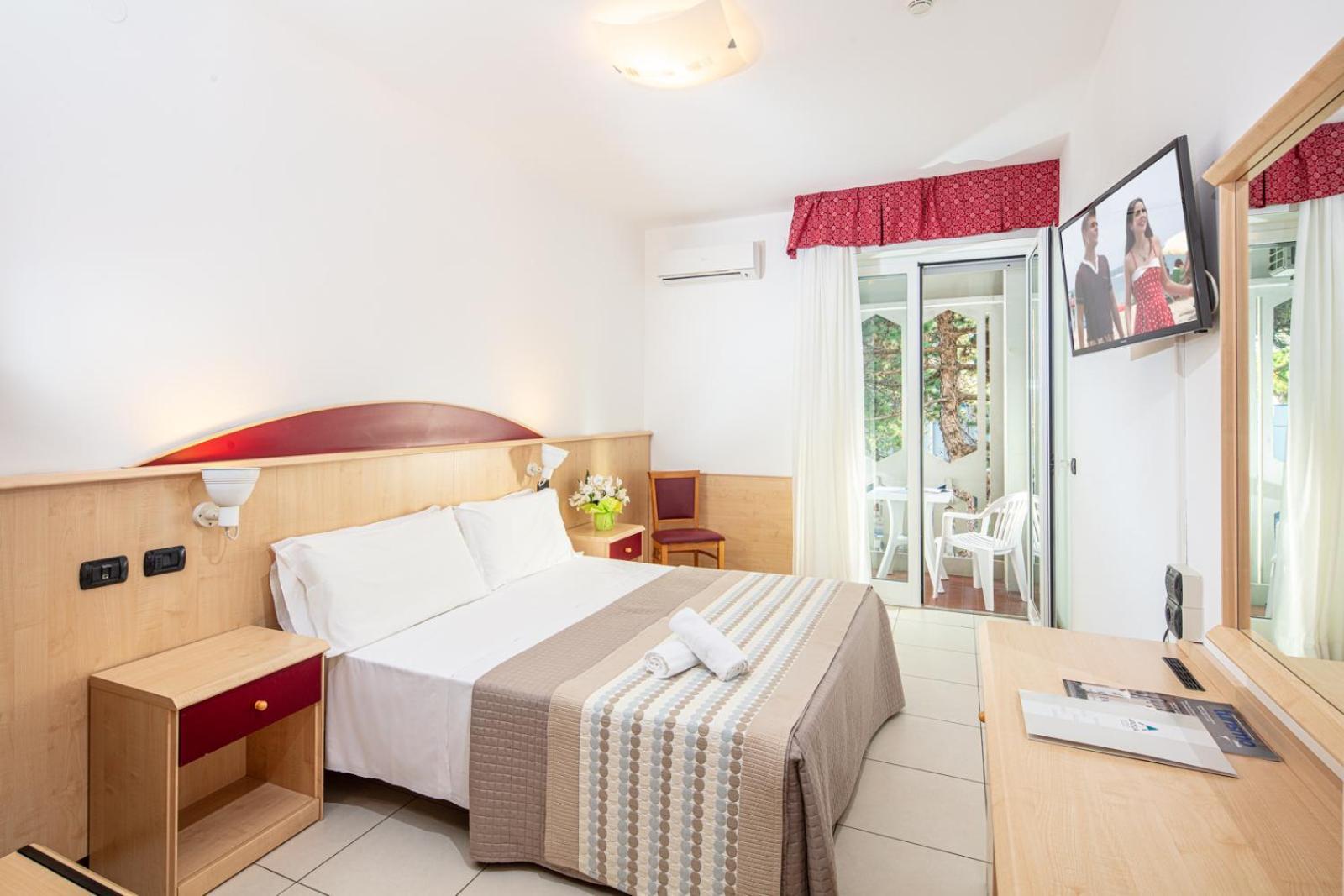 Hotel Regina Линьяно-Саббьядоро Экстерьер фото
